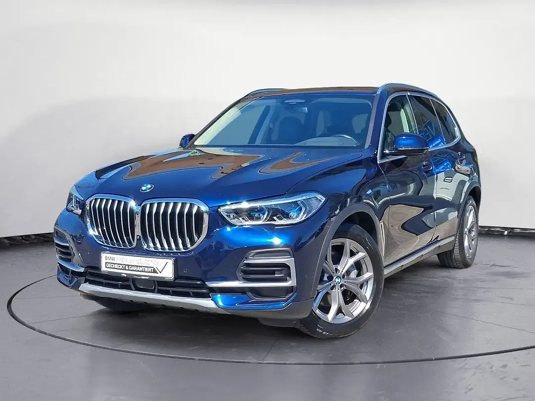 BMW X5 xDrive - Thumbnail 1