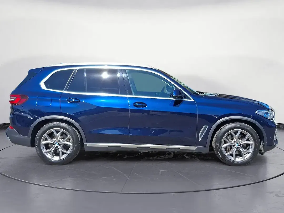BMW X5 xDrive - Thumbnail 5