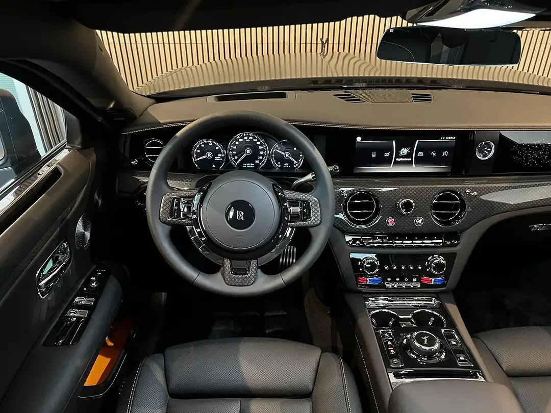 Rolls-Royce Ghost Black Badge - Thumbnail 11