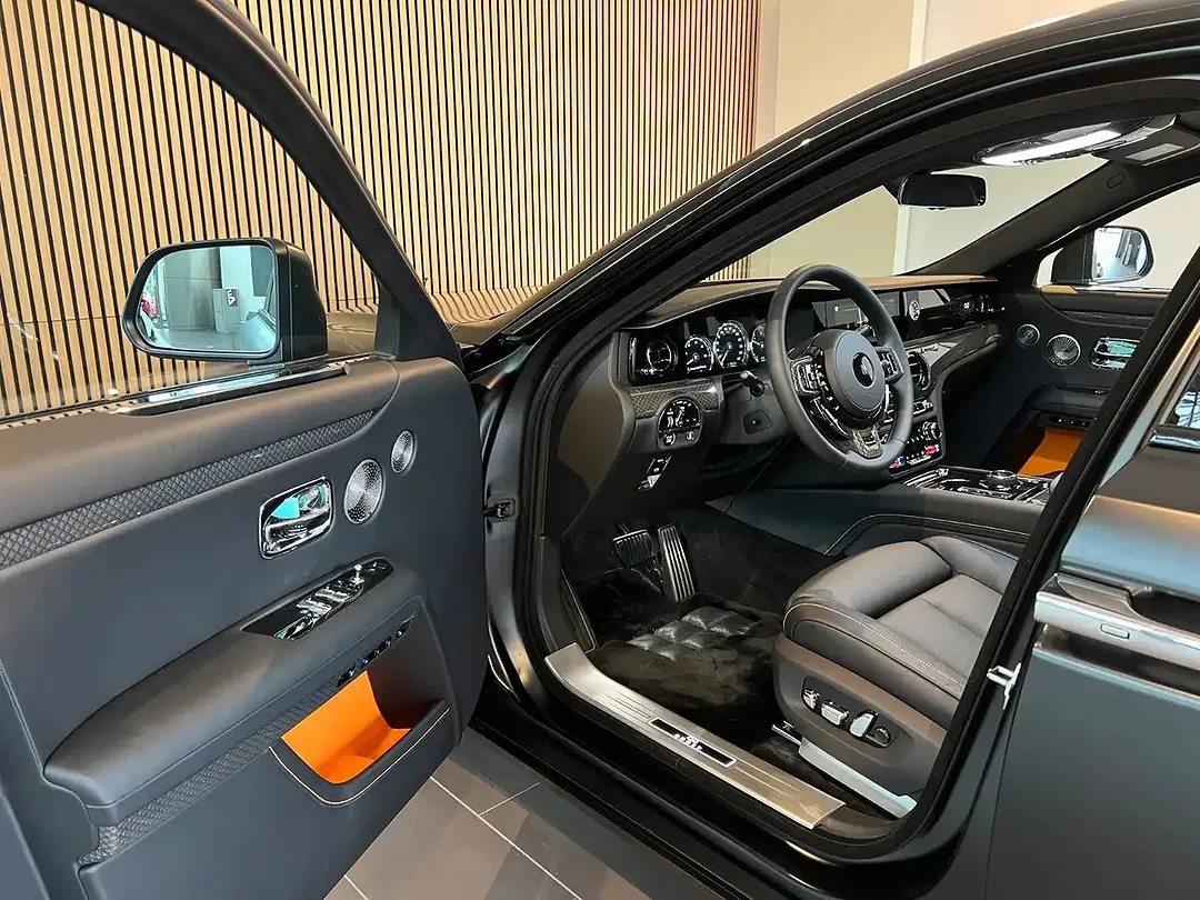Rolls-Royce Ghost Black Badge - Thumbnail 9