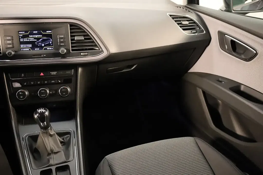 SEAT Leon Style - Thumbnail 11