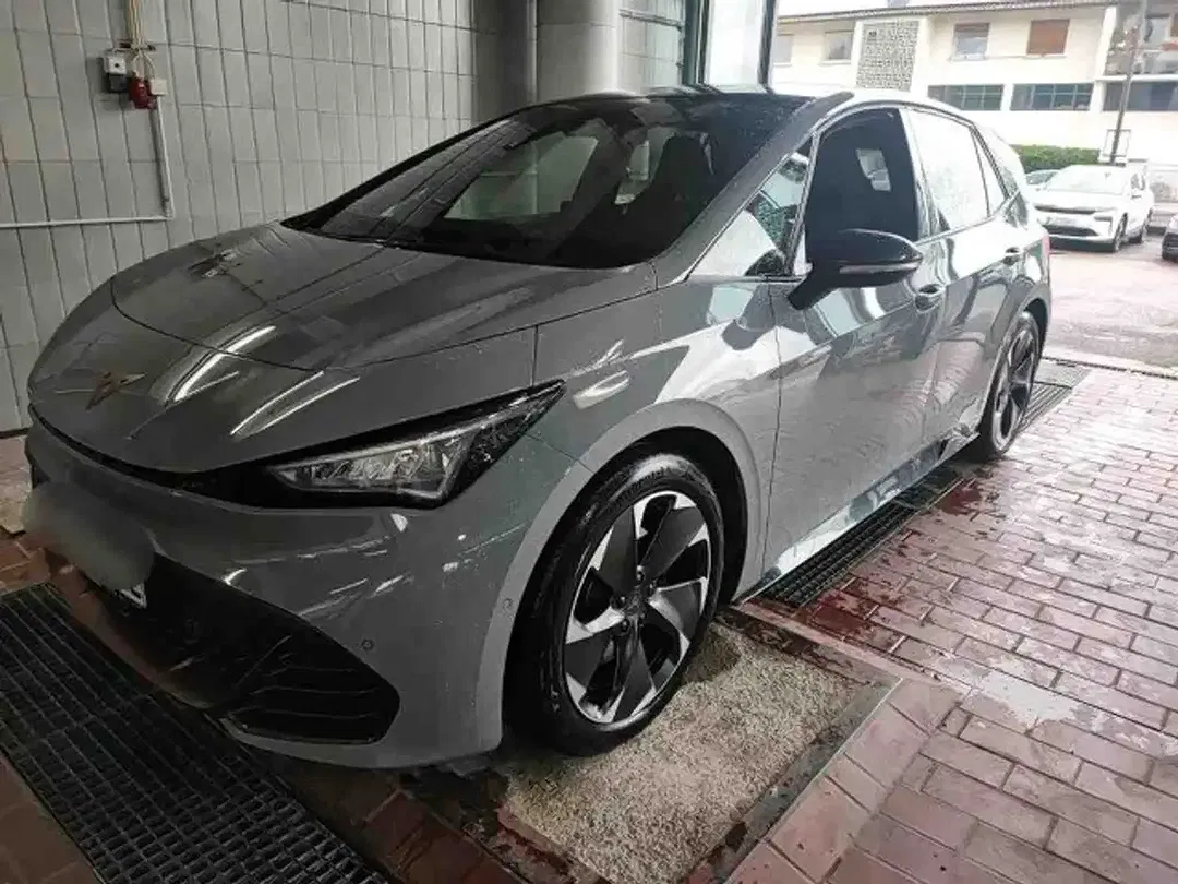 CUPRA Born - foto 1