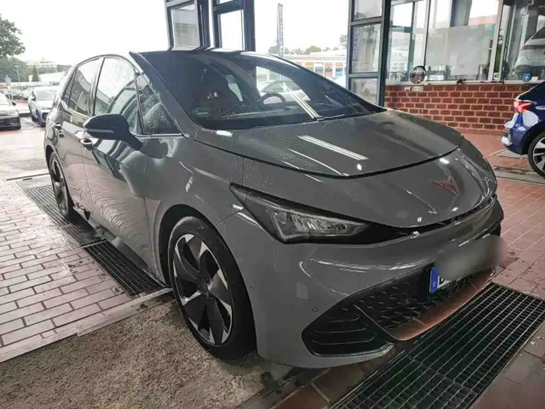 CUPRA Born - foto 2