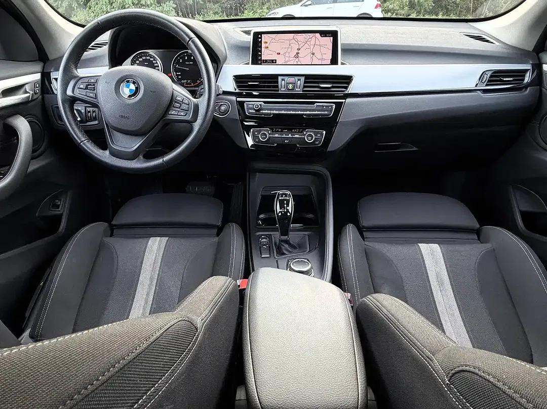 BMW X1 1.5 sDrive Advantage Sport - Thumbnail 13