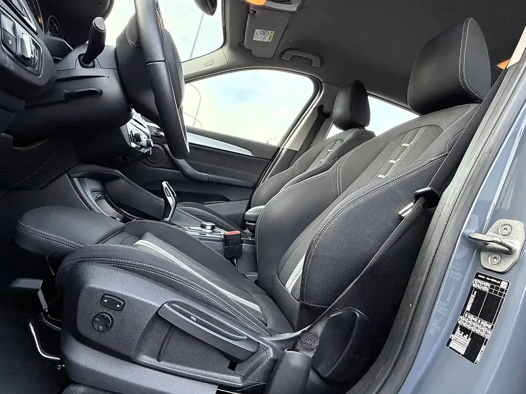 BMW X1 1.5 sDrive Advantage Sport - Thumbnail 14