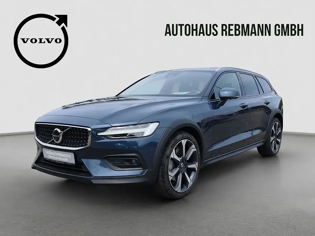 Volvo V60 Cross Country B5 AWD Ultimate - foto 1