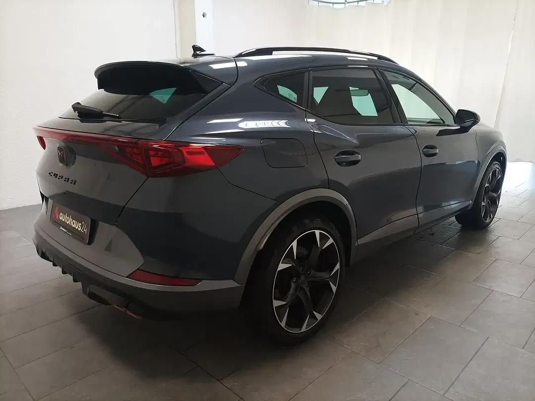 CUPRA Formentor PHEV VZ1 - Thumbnail 5