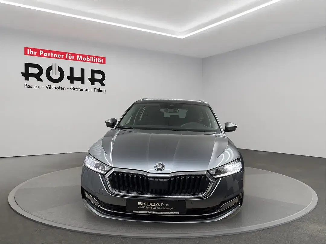 Skoda Octavia 2.0 TDI DSG Combi Style - Thumbnail 3