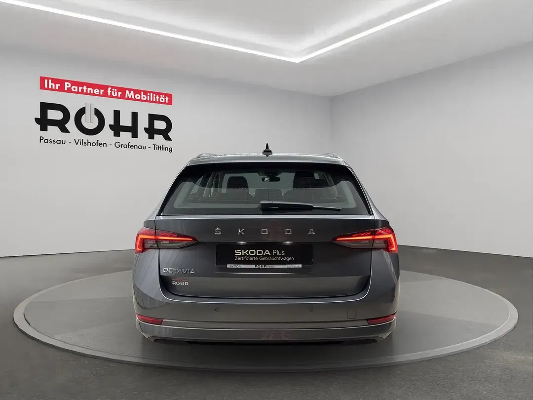 Skoda Octavia 2.0 TDI DSG Combi Style - Thumbnail 7