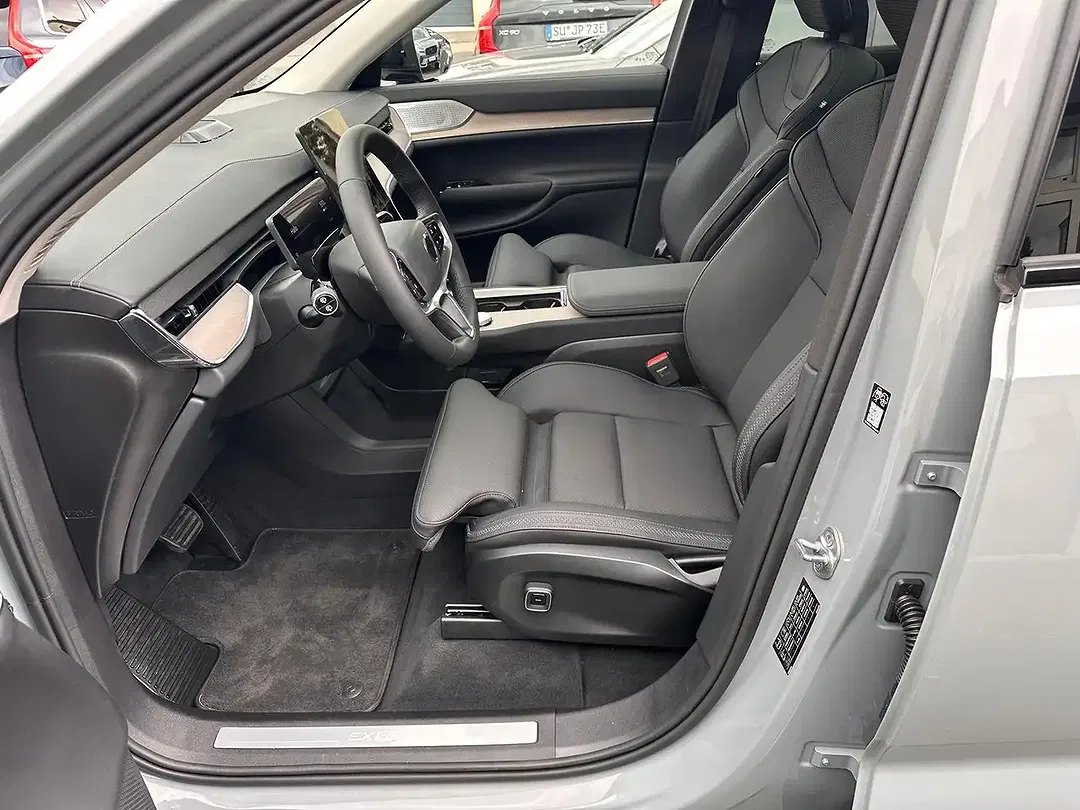 Volvo EX90 AWD Performance Ultra - foto 15