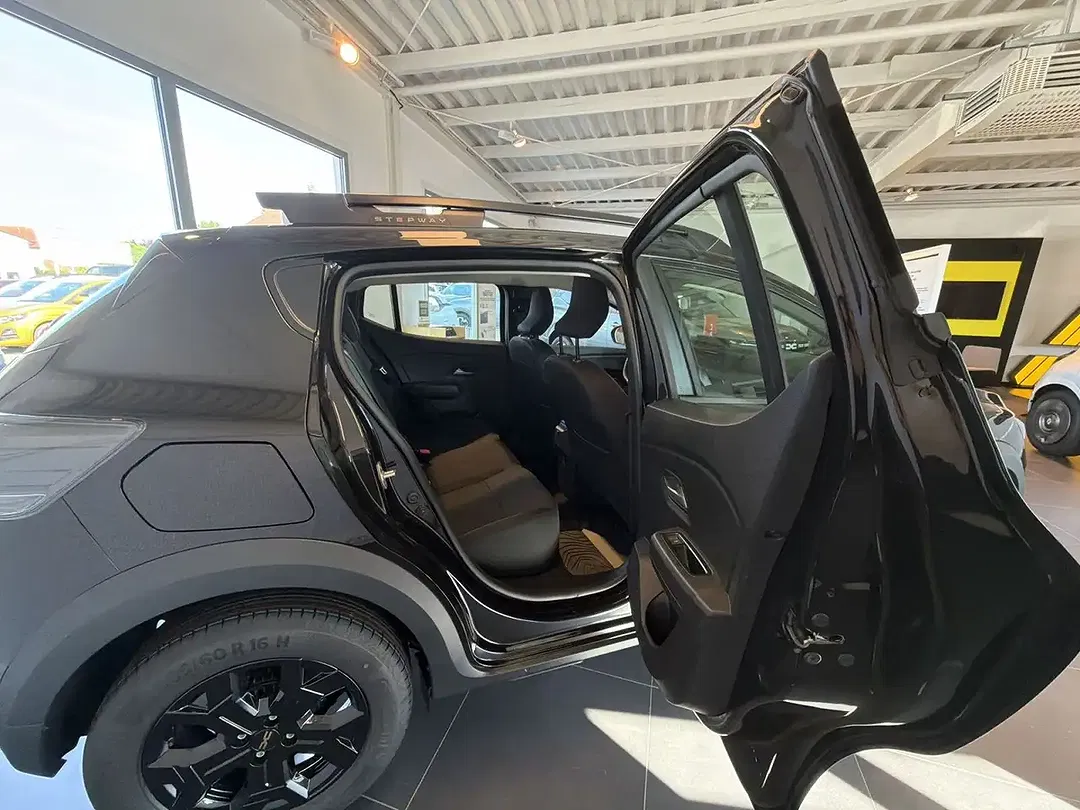 Dacia Sandero TCe Stepway Extreme - Thumbnail 12