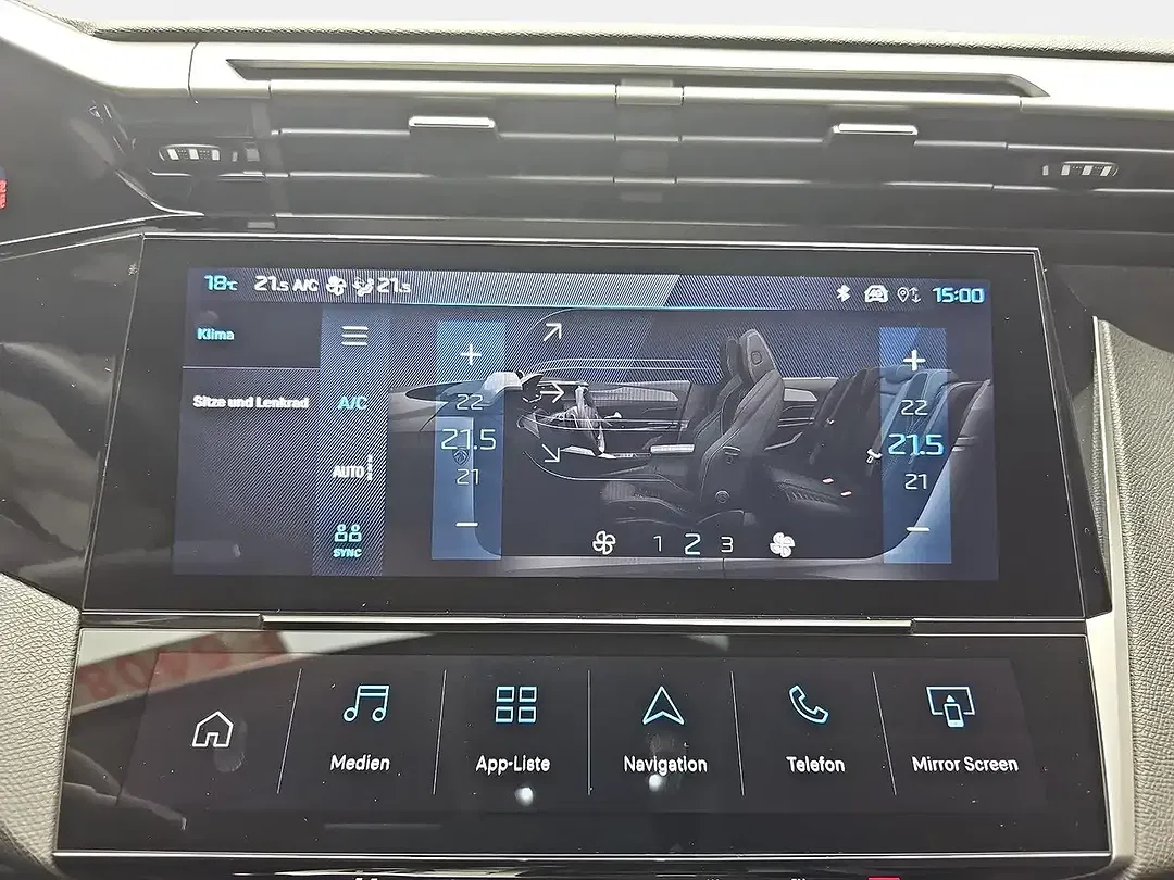 Peugeot 308 Hybrid Style Comfort SW - Thumbnail 11