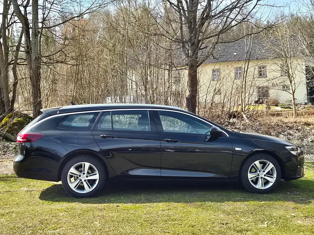 Opel Insignia - foto 15