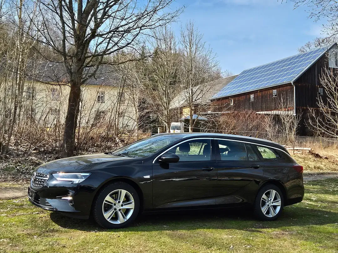 Opel Insignia - Thumbnail 4