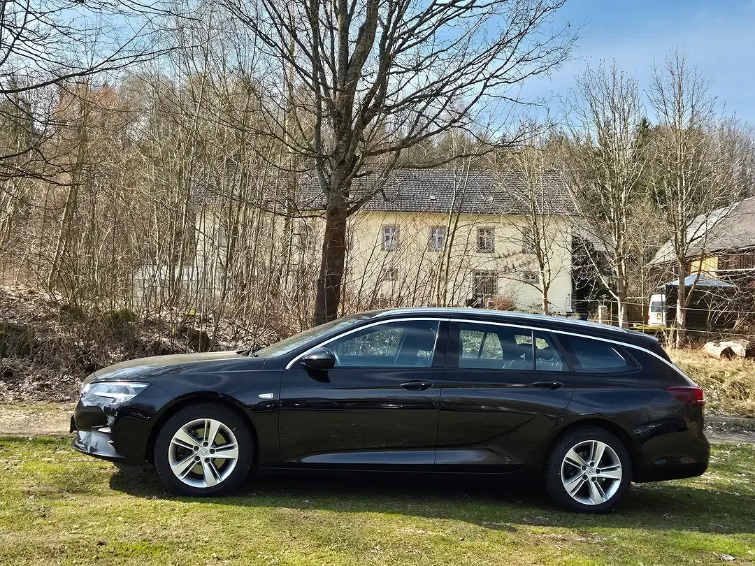 Opel Insignia - Thumbnail 5