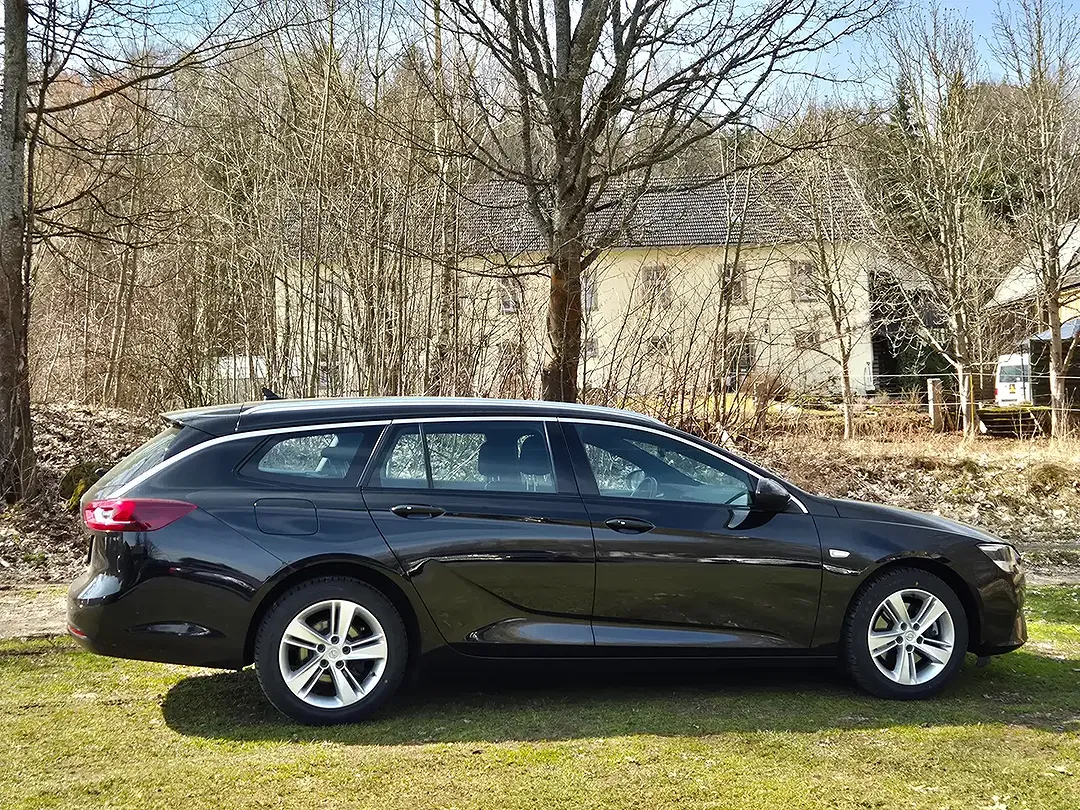 Opel Insignia - Thumbnail 8