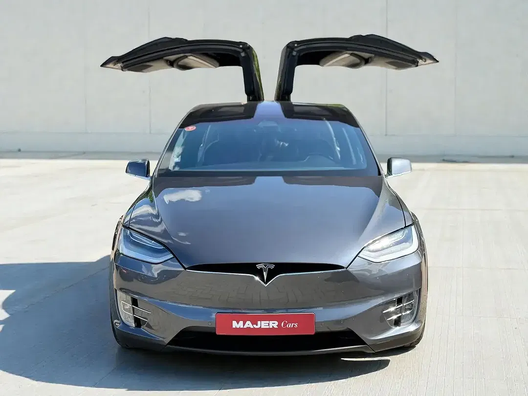 Tesla Model X P100D Dual Motor Performance Ludicrous - Thumbnail 5