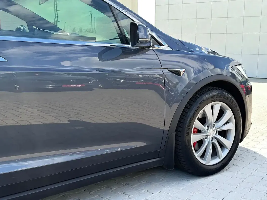 Tesla Model X P100D Dual Motor Performance Ludicrous - Thumbnail 8