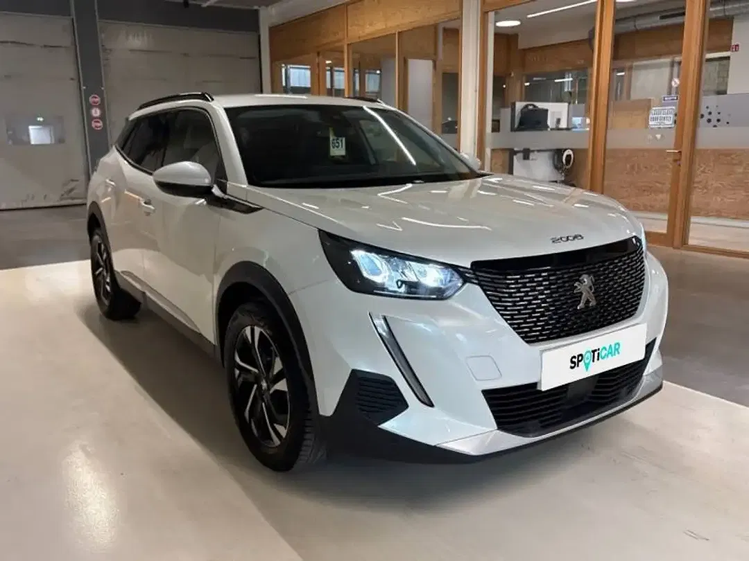 Peugeot 2008 PureTech Allure - Thumbnail 3