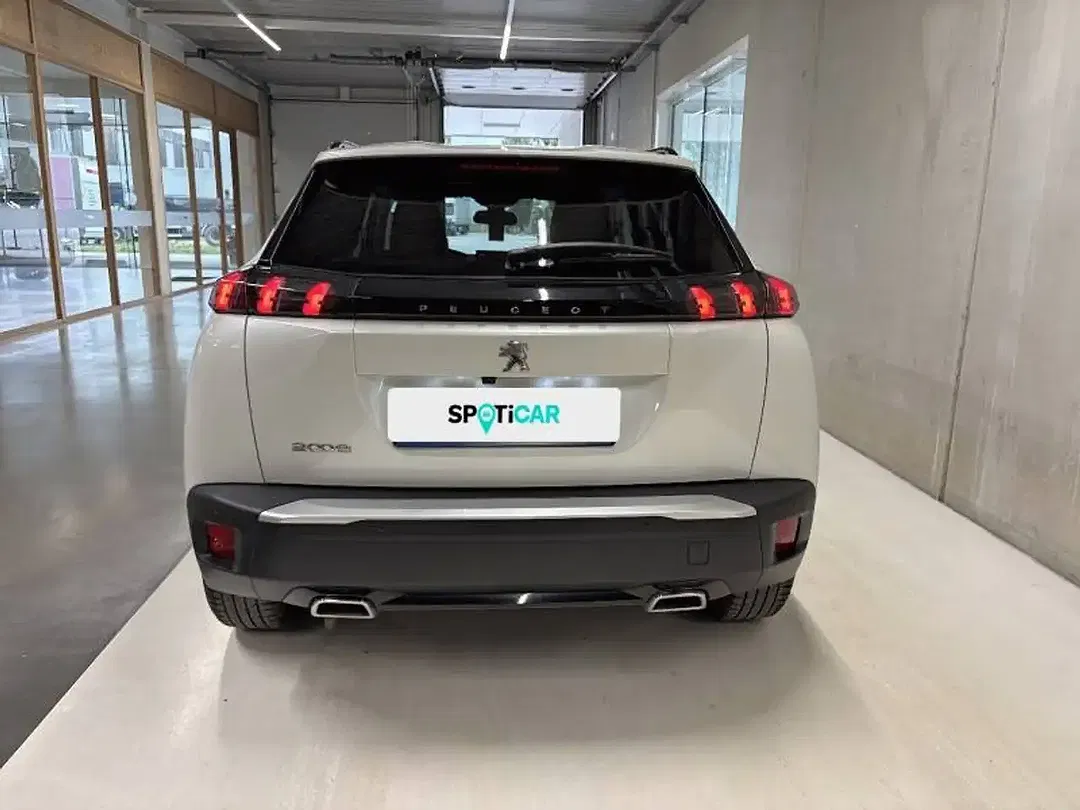 Peugeot 2008 PureTech Allure - Thumbnail 5