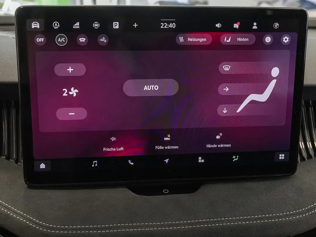 Skoda Superb 1.5 TSI MHEV DSG Combi Sportline - Thumbnail 13