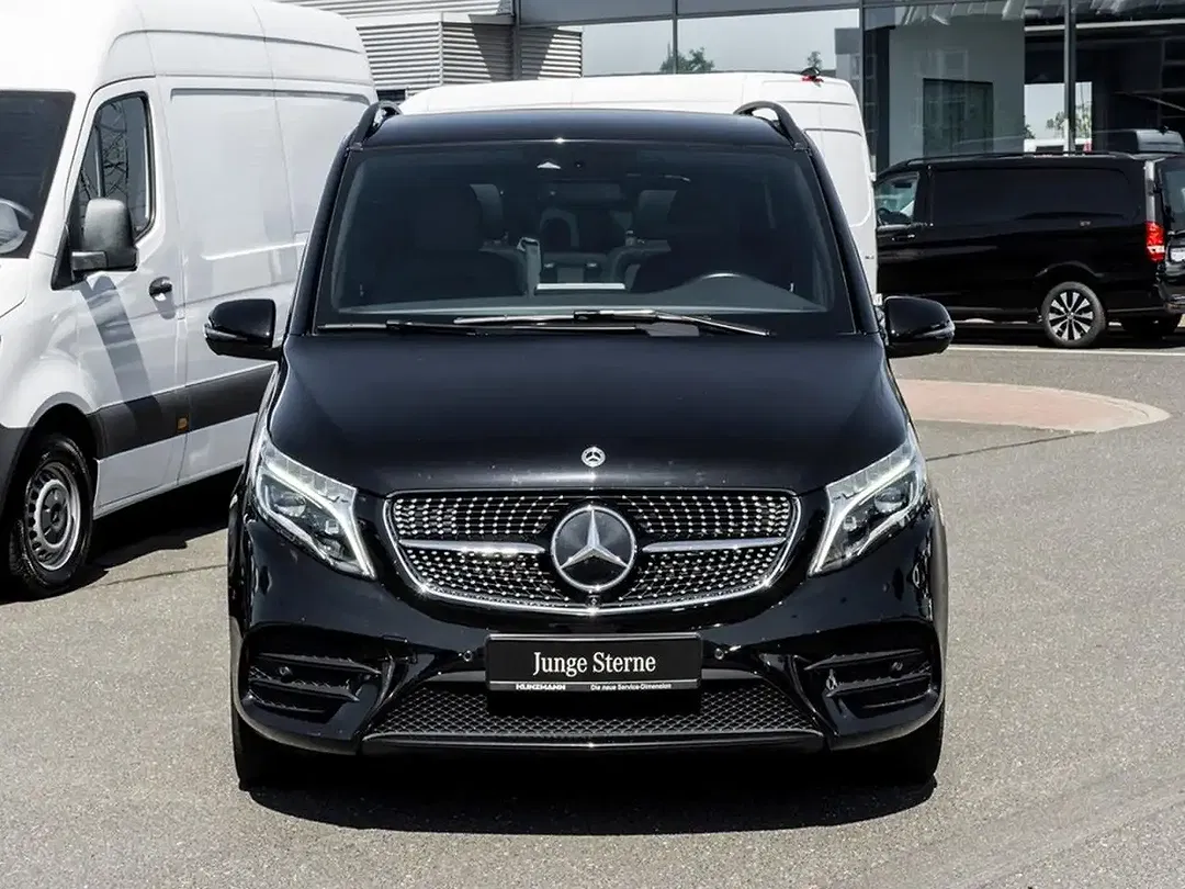 Mercedes-Benz V 300 4MATIC Avantgarde Edition Night - foto 2