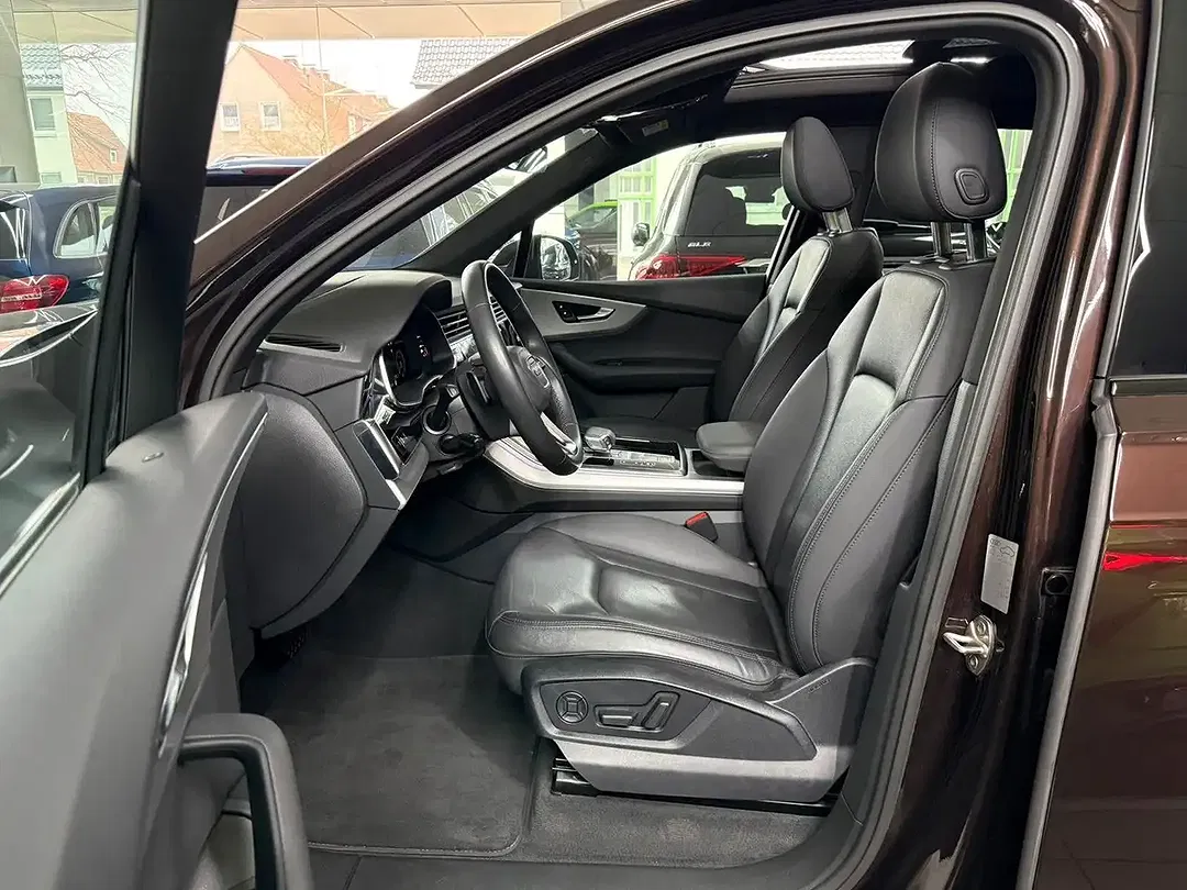 Audi Q7 55 TFSI e quattro - Thumbnail 8