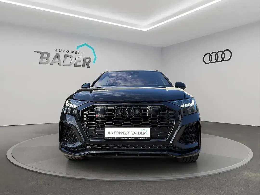 Audi RS Q8 quattro - foto 2