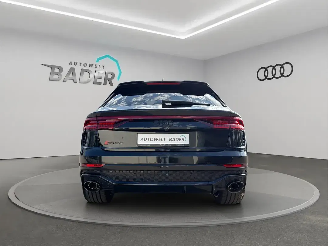 Audi RS Q8 quattro - Thumbnail 5