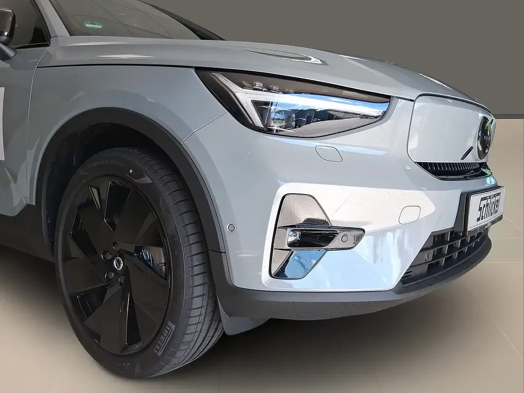 Volvo EX40 Single Motor Extended Range Edition Plus - Thumbnail 11