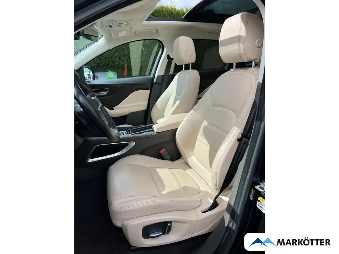 Jaguar F-Pace 20d Pure - Thumbnail 11