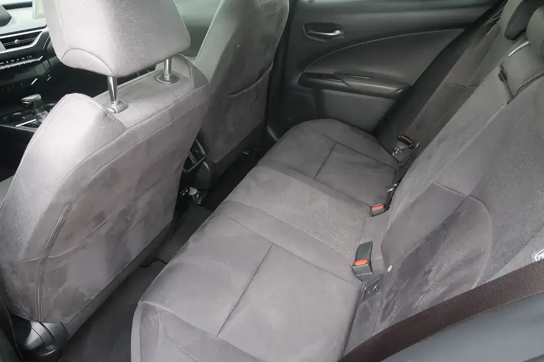 Lexus UX 250h Style Edition - Thumbnail 11