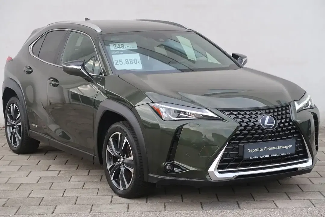 Lexus UX 250h Style Edition - foto 2