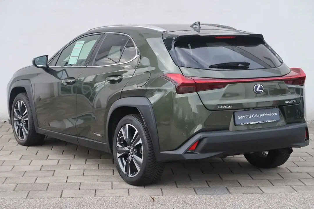 Lexus UX 250h Style Edition - Thumbnail 6