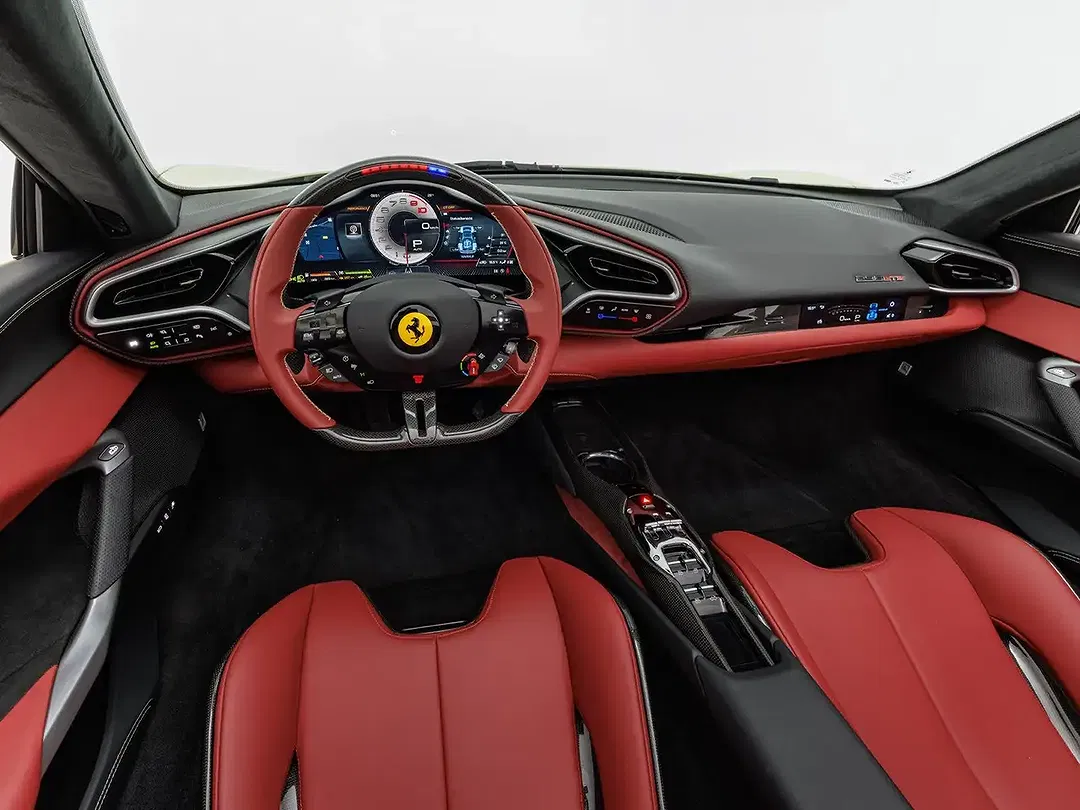Ferrari 296 GTS - Thumbnail 13
