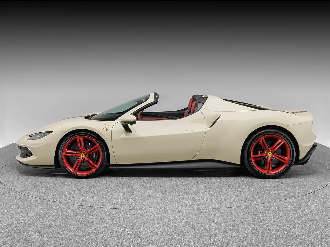 Ferrari 296 GTS - foto 2