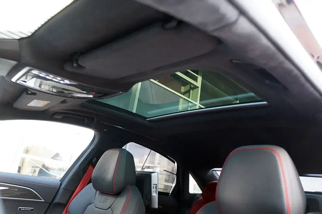 Audi S8 V8 quattro - Thumbnail 10