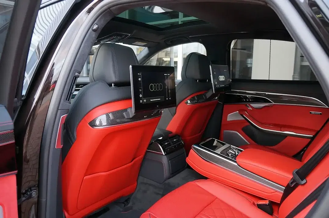 Audi S8 V8 quattro - Thumbnail 14