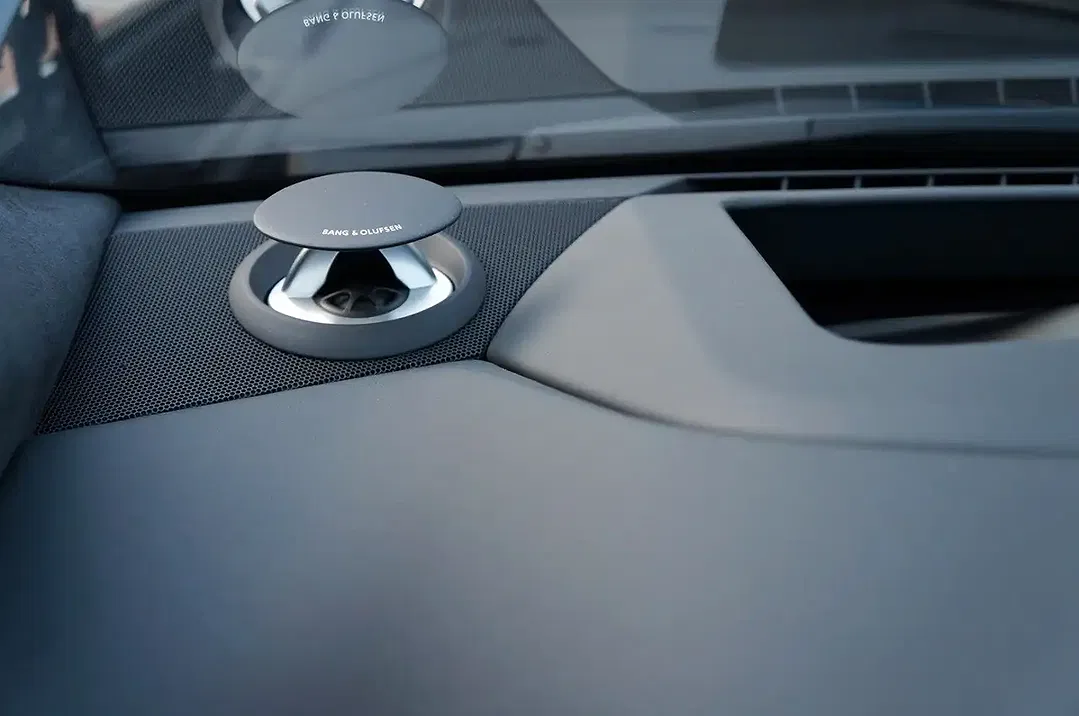 Audi S8 V8 quattro - Thumbnail 17
