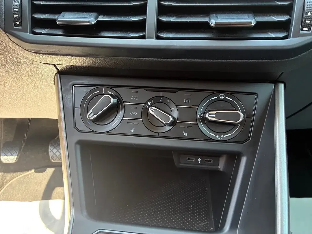 Volkswagen Polo Comfortline - Thumbnail 11