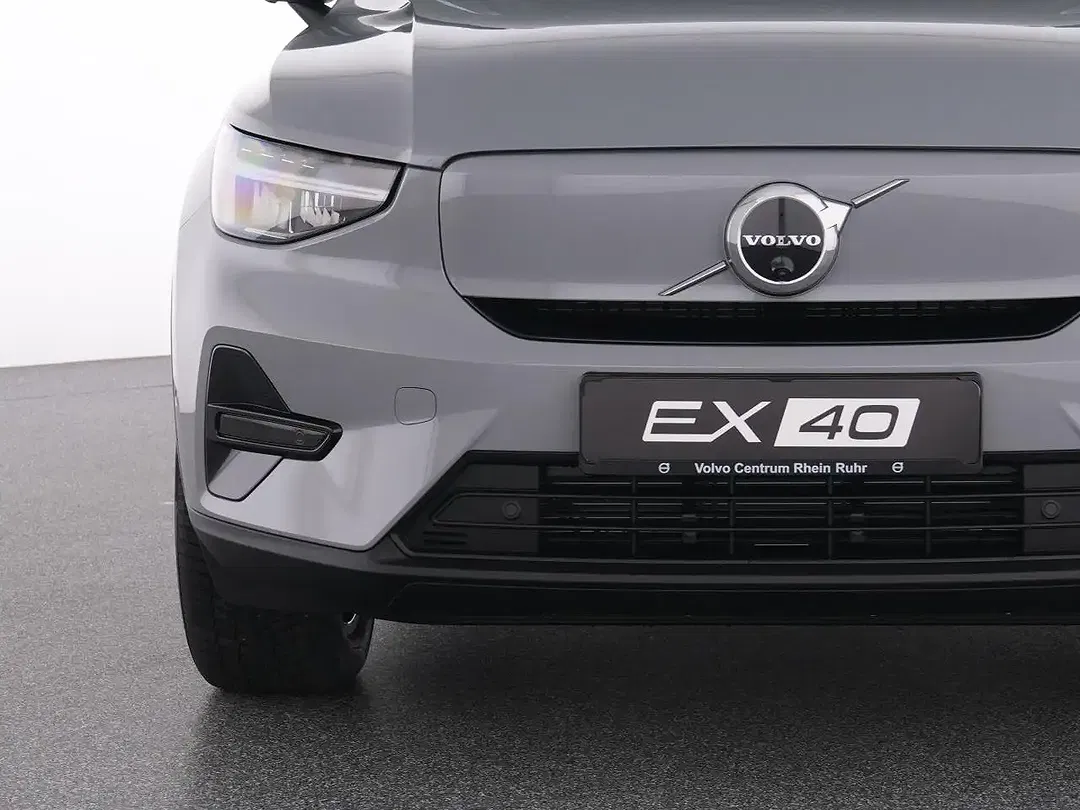 Volvo EX40 Plus Dark - Thumbnail 16