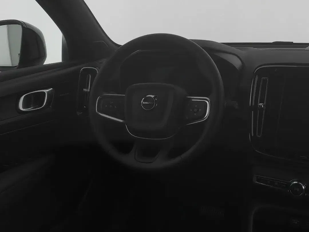 Volvo EX40 Plus Dark - Thumbnail 4