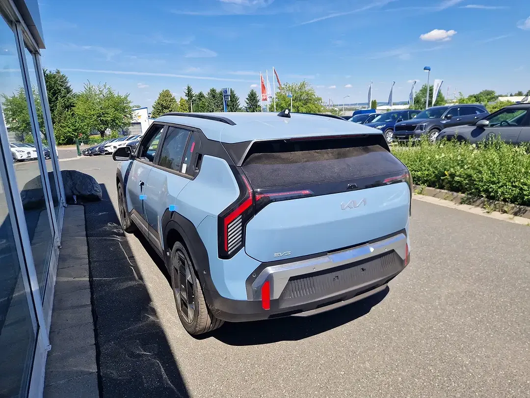 Kia EV3 Earth - Thumbnail 7
