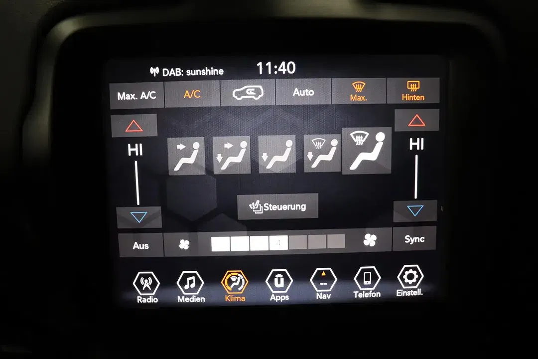 Jeep Renegade 1.5 T4 e-Hybrid Limited - Thumbnail 13