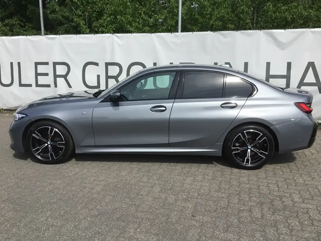BMW 320 M Sport - Thumbnail 4