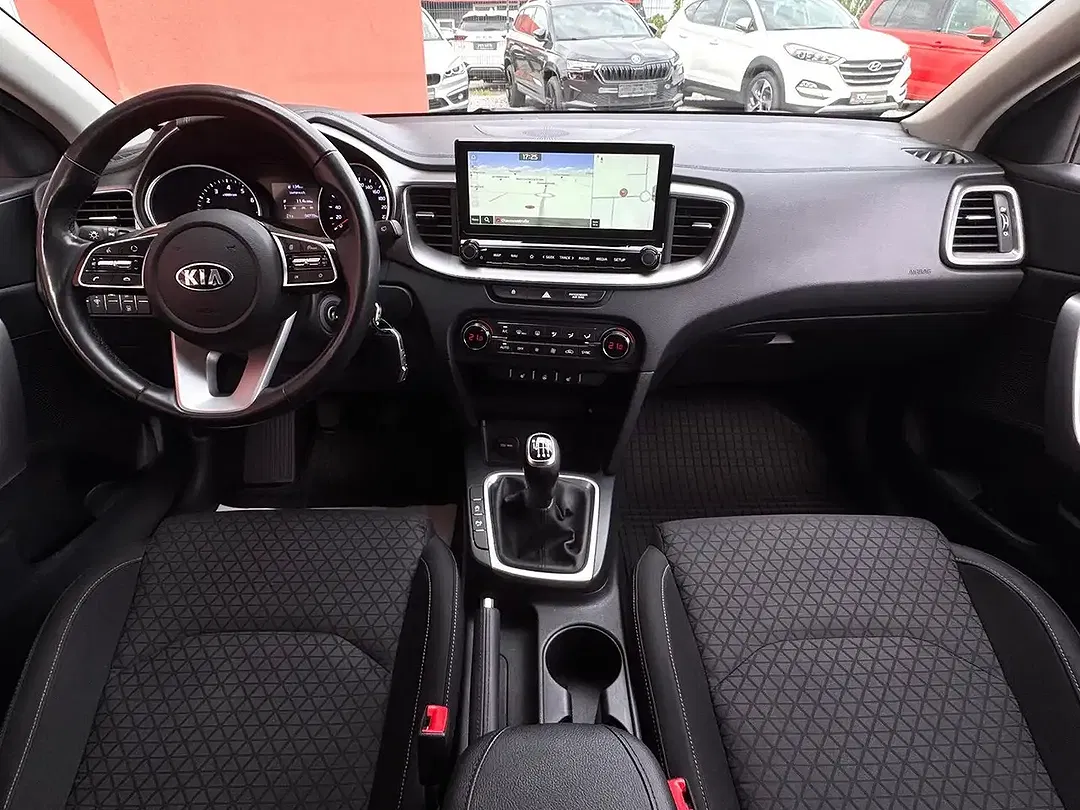 Kia Ceed SW / cee'd SW Vision - Thumbnail 10
