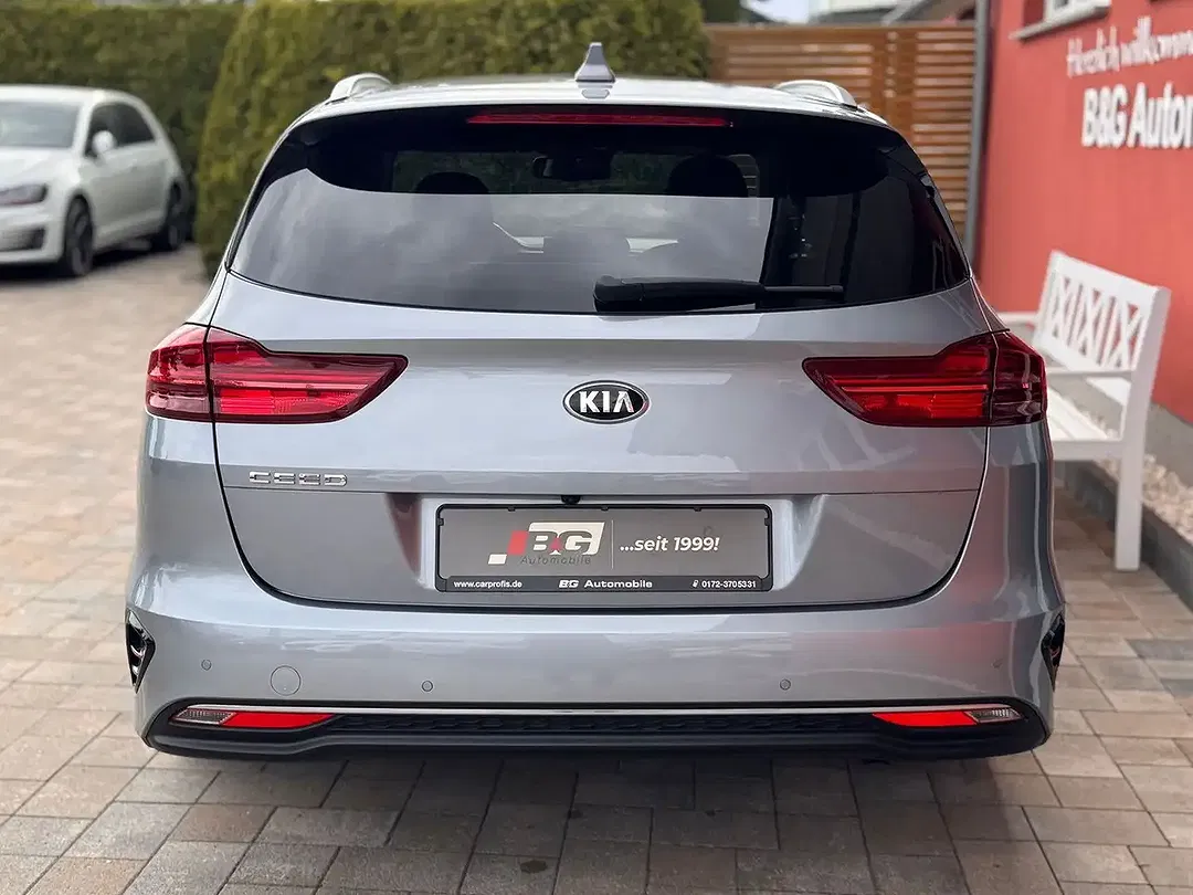 Kia Ceed SW / cee'd SW Vision - Thumbnail 14