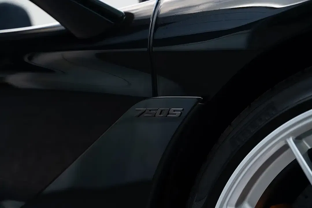 McLaren 750S Spider - Thumbnail 10