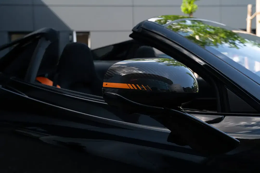 McLaren 750S Spider - Thumbnail 13