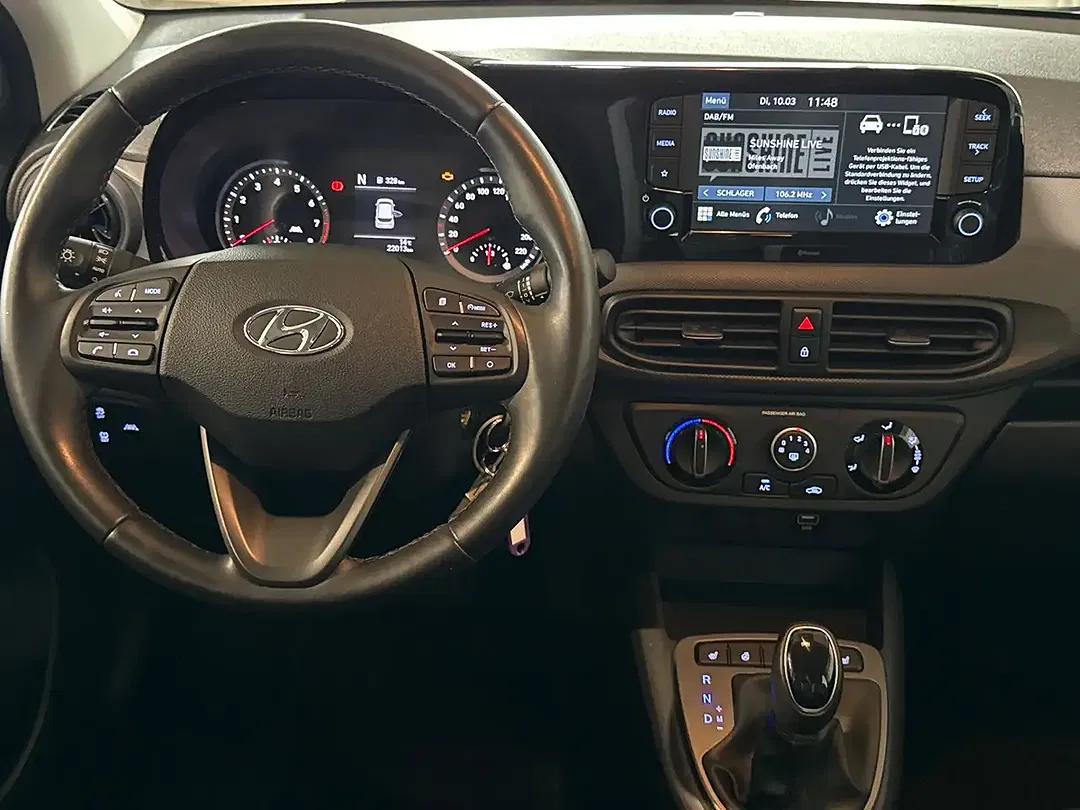 Hyundai i10 Trend - Thumbnail 14